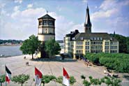 Deutschland, Dusseldorf, Sprachreise, Sprachurlaub, Deutsch lernen, Deutsch-Intensivkurs, Deutsch lernen, Freizeit, Sprachkurse, Schule f�r Fremdsprachen, Deutschschule, Sprachen lernen, DSH, Goethe, Sprachinstitut, Sommerkurse